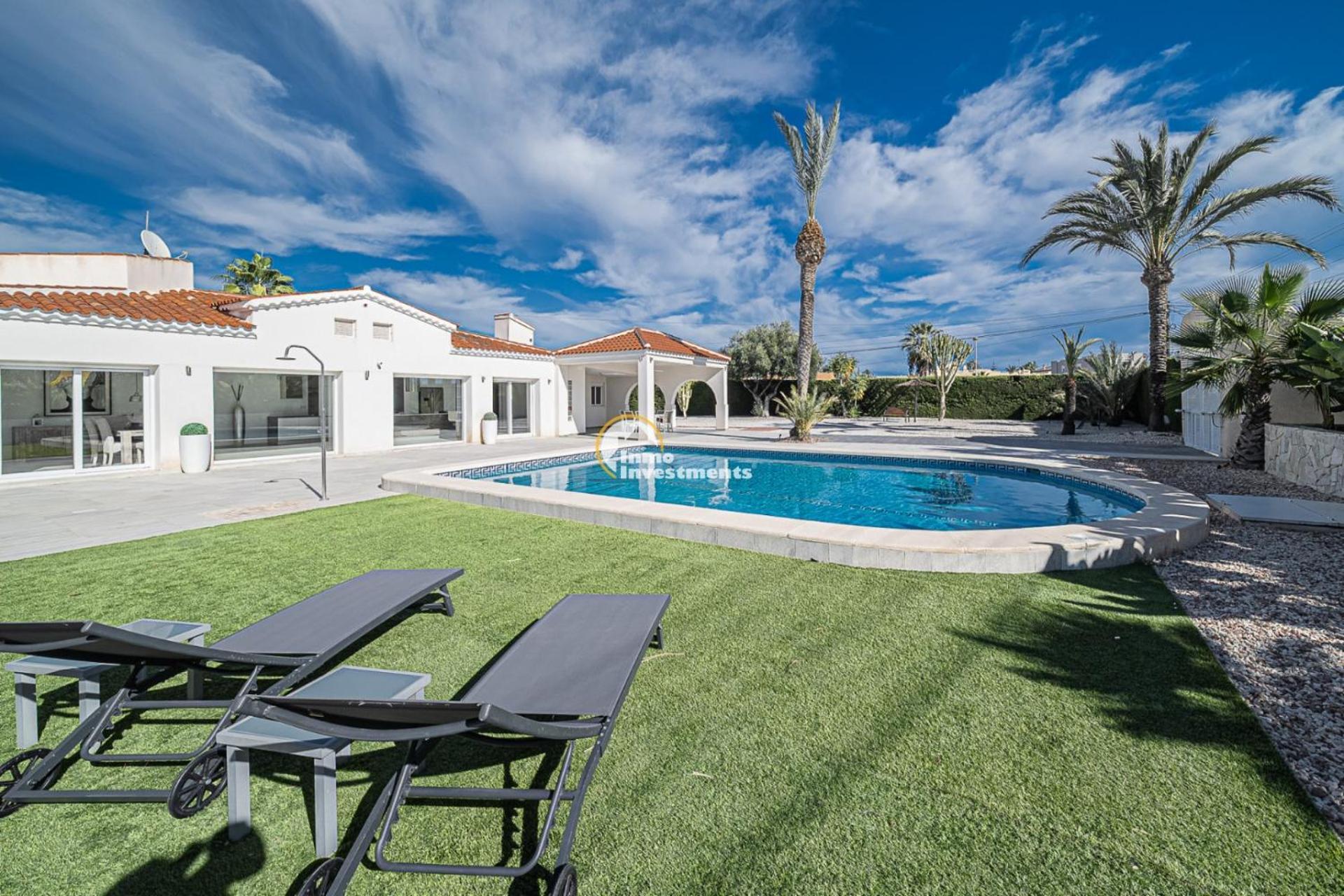 Villa Pyeranch Τορεβιέχα Εξωτερικό φωτογραφία